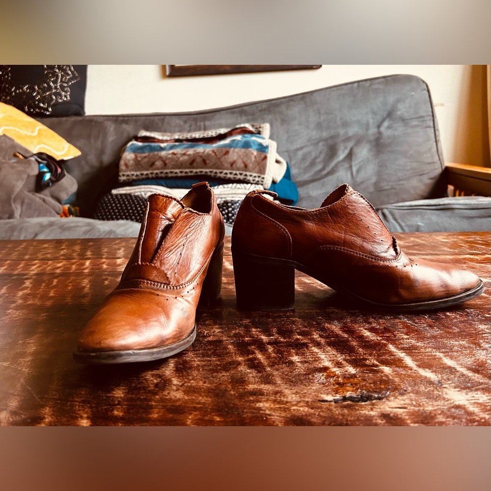 Miz Mooz leather shoes